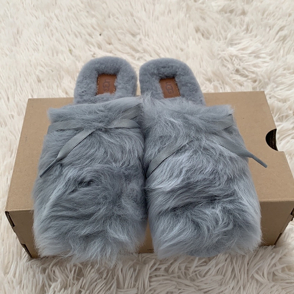 Brand new UGG shaine fluff slip on slipper - Picture 2 of 14